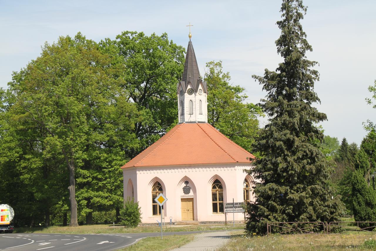 Hotel Zum Birkenhof Stechlin Екстериор снимка